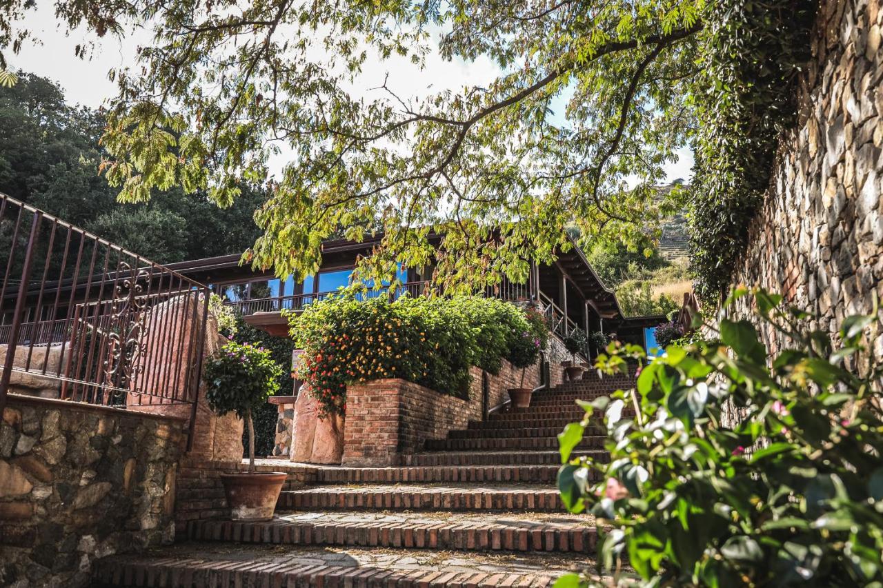 B&B Villa Alba Messina Exteriör bild