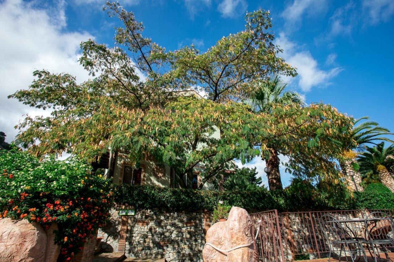B&B Villa Alba Messina Exteriör bild